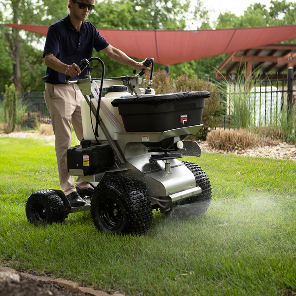 Ferris Pathfinder™ FS2100 Ride-On Spreader/Sprayer