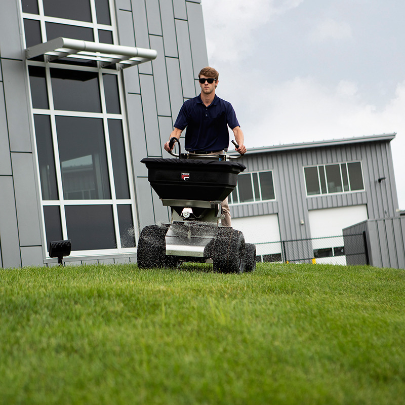 Ferris Rover XC™ FS1200 Ride-On Spreader